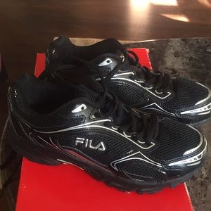 Woman fILA sport shoes size 8